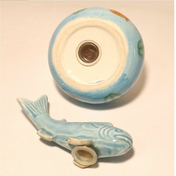 Vintage Ceramic Fish & Bowl Salt and Pepper Shaker - Condiment Set - Picture 8 of 8